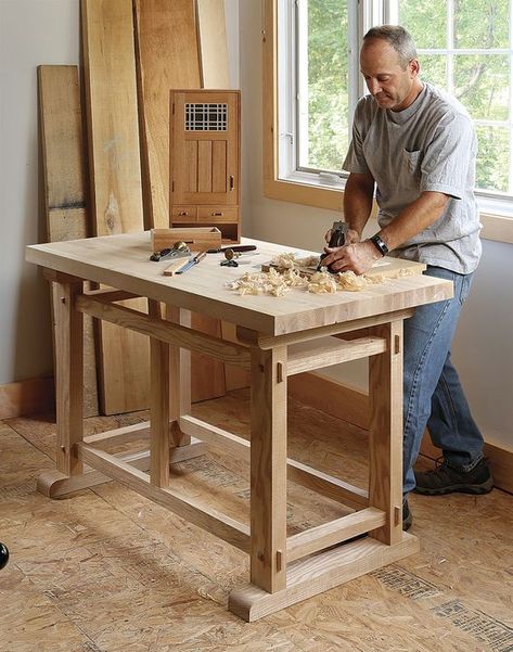 Small Workbench, Kids Woodworking Projects, Woodworking Plans Patterns, Workbench Designs, Woodworking Projects Furniture, Bank Design, Pallet Bed, Woodworking Projects For Kids, Woodworking Furniture Plans