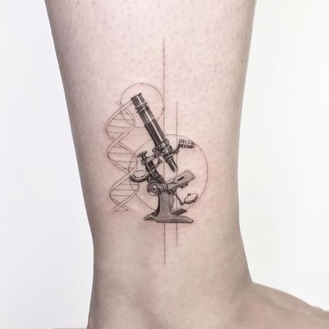 Biology Tattoo Ideas, Biology Tattoo, Scientific Tattoo, Vintage Microscope, Chemistry Tattoo, Science Tattoo, Science Tattoos, Dna Tattoo, Cat Tattoos