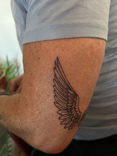 Wing Tattoo Upper Arm, Wing Tattoo Back Of Arm, Angel Wing Tattoo For Men, Wing Tattoo Arm, Eagle Tattoo Arm, Job Tattoo, Jay Alvarez, Tricep Tattoo, Deer Head Tattoo