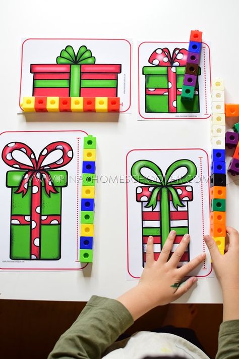 Christmas Center Ideas For Kindergarten, Christmas Measuring Activities, Christmas Measurement Kindergarten, Christmas Maths Ideas Eyfs, Christmas Center Activities Preschool, Christmas Measurement Activities, Maths Christmas Activities, Christmas Centers For Preschool, Christmas Number Activities Preschool