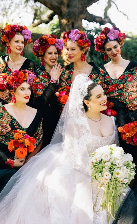 Mexican Wedding Headpiece, Mexican Wedding Bridesmaids Dresses, Mexican Wedding Ceremony, Mexican Inspired Wedding Dress, Big Flower Crown, Mexican Bridesmaid Dresses, Elegant Mexican Wedding, Frida Kahlo Wedding, Traditional Mexican Wedding