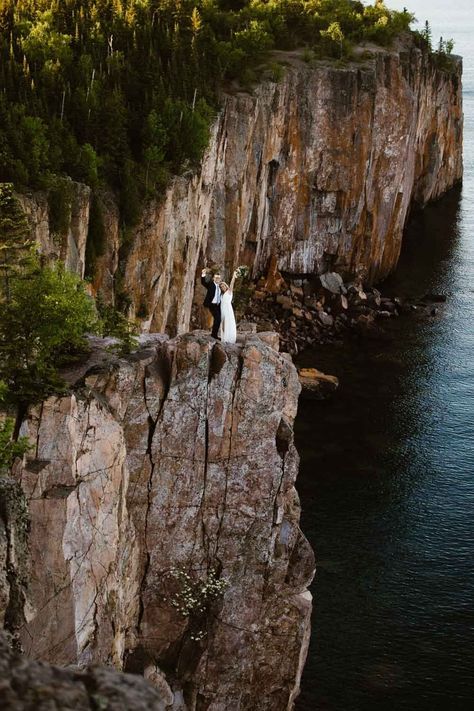 Beautiful Minnesota wedding at Bluefin Cove Bay. Minnesota wedding. Minnesota wedding photographer. North shore Minnesota wedding. North shore Minnesota elopement. North shore Minnesota photography. Lake Superior elopement. Lake Superior wedding. Lake Superior wedding Minnesota. Lake Superior wedding north shore. Wedding on Lake Superior. Destination wedding. Destination elopement. North Shore Minnesota, Minnesota Photography, Sawtooth Mountains, Harbor Town, How To Elope, Northern Minnesota, Wisconsin Wedding, Minnesota Wedding, Elopement Locations