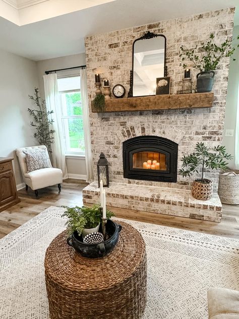 Ideas For Formal Living Room Alternative, Brick Fireplace Living Room Decor, Brick Fireplace Living Room, Wash Brick Fireplace, Brick Fireplace Decor, White Wash Fireplace, White Wash Brick Fireplace, Chimney Decor, Cozy Fall Home