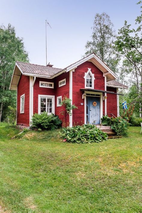 Swedish Houses, Swedish Cottage, Red Houses, Red Cottage, Swedish House, Cottage Cabin, Dream Cottage, Red House, Cabins And Cottages