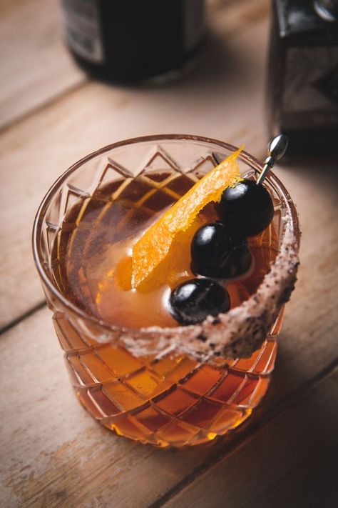 If you're looking for a black walnut bitters cocktail recipe, this Black Walnut Old Fashioned is the perfect cozy fall cocktail and a great alternative to a classic old fashioned when you're looking to spice things up a bit. It can be made with your favorite whiskey or bourbon and a few additional unique spirits, like black walnut bitters, that will make a great addition to your home bar. Black Walnut Bitters, Bitters Cocktail Recipes, Walnut Bitters, Best Punch Recipe, Unique Cocktail Recipes, Bitters Recipe, Bourbon Recipes, Manhattan Cocktail, Brown Sugar Syrup