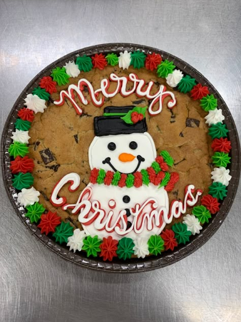 Football Cookie Cake Designs, Christmas Cookie Cakes Decorated, Christmas Message Cookies, Cookie Cake Christmas, Christmas Cookie Cake Ideas, Christmas Cookie Cake Decorating Ideas, Great American Cookie Cake Designs, Christmas Cookie Cakes, Santa Cookie Cake