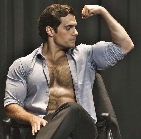 Henry Cavill Aesthetic Icon, Google Profile Pics, Henry Cavill Shirtless Muscle, Henry Cavill Body Muscle, Henry Cavill Muscle, Henry Cavill Smile, Henry Cavill Superman, Henry Cavill Shirtless, Henry Superman