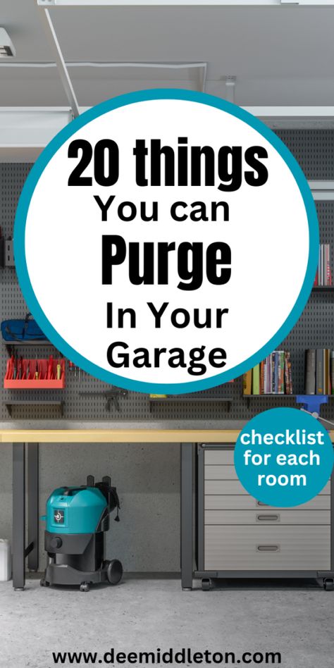 Clean Garage Ideas, Garage Clean Out, Garage Cleaning Hacks, Organize Garage Declutter, How To Declutter Your Garage, Garage Declutter, Decluttering Garage, Cleaning Garage, Garage Cleaning