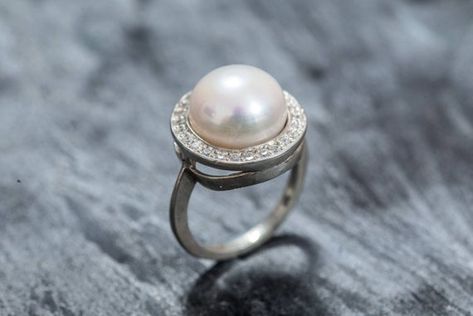 White Pearl Ring Natural Pearl Ring Pearl Ring Large Pearl | Etsy Pearl Ring Vintage, Vintage Pearl Ring, Natural Pearl Ring, Pearl Rings Vintage, White Pearl Ring, Ring Pearl, Pearl Rings, Real Jewelry, Vintage Pearl