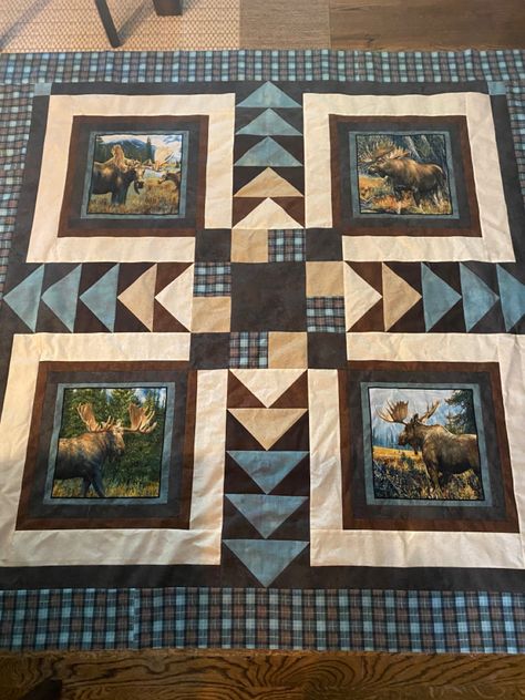 Fabric Panels For Quilting For Sale, Quilt Pattern For Panels, Quilts Using Small Panels, Wolf Panel Quilts Ideas Layout, 4 Panel Quilts Ideas Layout, Wildlife Quilts Panels, Bird Panel Quilt Ideas, Pillow Panel Quilts, Horizontal Panel Quilt Patterns