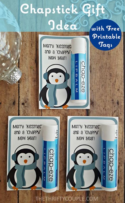 Chapstick Gift Idea (Merry Kissmas and a Chappy New Year) with Free Printable Gift Tags Chapstick Gift, Christmas Gift Ideas For Kids, Merry Kissmas, Marketing Gift, Gift Ideas For Kids, Free Printable Gifts, Printable Gift Tags, Free Printable Gift Tags, Free Christmas Printables