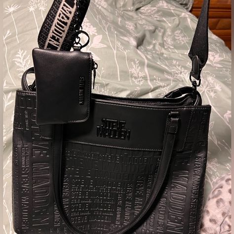 Steve Madden Purse Steve Madden Purse, Steve Madden Handbags, Steve Madden, Purse, Handbags, Closet, Black