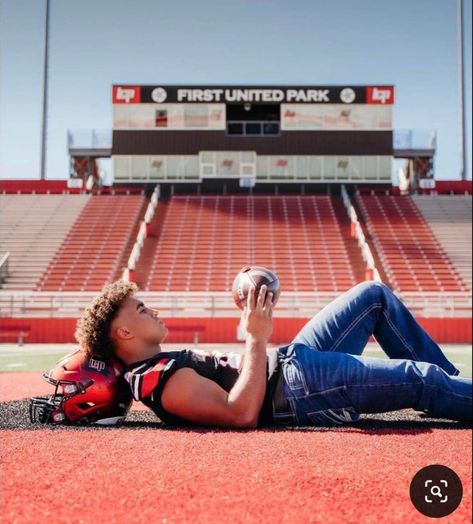 Sports Senior Pictures Football, Multi Sport Senior Pictures Photo Ideas, Football Photoshoot Ideas Kids, Sr Football Pictures, Senior Pictures With Football, Senior Football Photo Ideas, Football Senior Photos With Mom, Football Pics Ideas, Senior Portraits Football