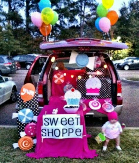 Cupcake bakery trunk or treat Bakery Trunk Or Treat, Trunk Or Treat Car Ideas, Trunk Or Treat Ideas, Harvest Fest, Cupcake Bakery, Harvest Party, Treat Ideas, Trunk Or Treat, Car Ideas