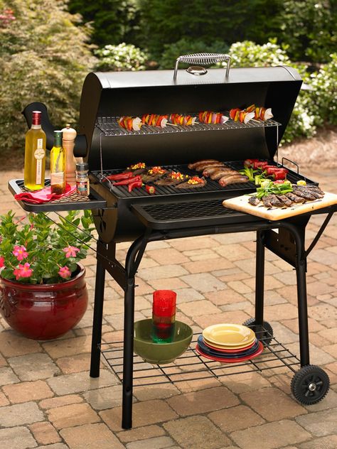 Barbeque Grill Design, Patio Grill, Barbecue Design, Outdoor Kitchen Countertops, Outdoor Barbeque, Bbq Grill Design, Outdoor Kitchen Appliances, Kitchen Grill, Outdoor Kitchen Island