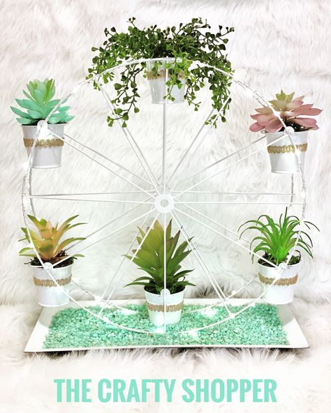 Dollar Tree Bicycle Wheel Wreath Ideas, Diy Dollar Tree Garden Ideas, Dollar Tree Bicycle Wheel Wreath, Dollarama Crafts, Bicycle Wheel Decor, Bicycle Wreath, Clothespin Wreaths, Wheel Crafts, Succulent Wreath Diy