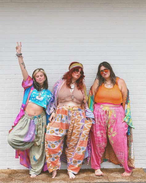 Such a good launch day y’all… who’s ready?! 🤩 5PM CST TODAY - all new WANDERER PANT, and a restock of Serenity Kimonos, Goddess Kimonos, and Silk Dreamweaver Kimonos! Set your alarms, and see you back HERE, in the Besties, or right on kanthabae.com at 5PM CST!! Comment below what you’re most excited about! Any questions? 🥰✨🌼 #bohoclothing #bohostyle #kanthabae #bohemian #hippie #hippiestyle #colorfulclothing #summerstyle Chunky Heel Ankle Boots, Boho Style Outfits, Block Heel Ankle Boots, Boho Kimono, Festival Clothing, Bohemian Hippie, Maxi Skirts, Moon Child, Colourful Outfits