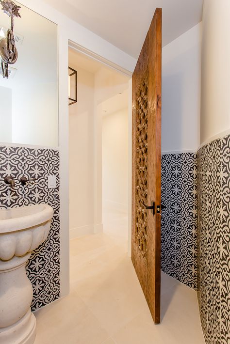 Spanish with a Contemporary Vibe | River Oaks Spanish Bedroom Decor, Mediterranean Powder Room, Modern Spanish Style Bathroom, Hacienda Style Bathroom, Modern Spanish Bathroom, Spanish Contemporary Home, Spanish Revival Bathroom, Hacienda Bathroom, Mexican Style Bathroom