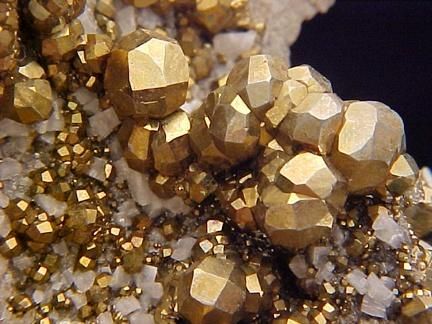 Fool’s Gold, Pretty Rocks, Gold Aesthetic, Fool Gold, Beautiful Rocks, Natural Gold, Shades Of Gold, Mineral Stone, Minerals And Gemstones