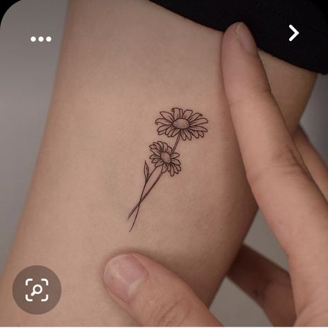 Sunflower Tattoo Danty, Small Daisies Tattoo, Sunflower Tattoo On Finger, Sunflower Tattoo Tiny, Small Daisy Tattoo On Wrist Simple, Daisy Flower Tattoos Simple, Two Daisy Tattoo, Daisy Tattoo Arm, Sunflower Daisy Tattoo