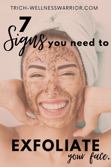 While over-exfoliation is a common occurrence. Some people tend to hardly ever exfoliate their face. To keep your skin glowing and smooth, here's a few signs it's time to take out your exfoliator. Best Way To Exfoliate Face, Best Exfoliator For Face, How To Exfoliate Face, Exfoliation Tips, Homemade Exfoliator, Natural Skin Exfoliator, Facial Exfoliant, Skincare Mistakes, Regular Skin Care Routine