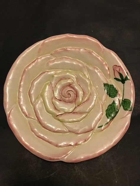 Vintage Rose Plate, 8.5 inch Embossed Flower Plate by Kirusshop on Etsy Unique Plates, Clay Plates, Notebook Art, Glendale Az, Floral Plates, Pottery Crafts, Plate Art, Rose Vintage, La Rose