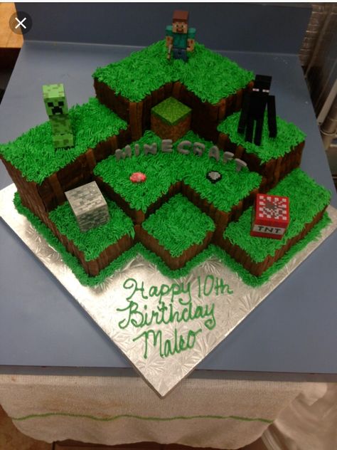 Minecraft Birthday Cupcakes, Minecraft Cake Ideas, Minecraft Pasta, Cakes Without Fondant, Minecraft Bday, Minecraft Party Decorations, Cake Frozen, Minecraft Birthday Cake, Cake Custom