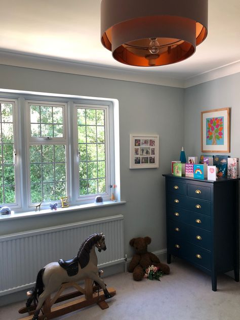 Skylight farrow and ball girls bedroom Farrow And Ball Skylight Bedroom, Farrow And Ball Boys Bedroom, Farrow And Ball Kids Bedroom, Skylight Farrow And Ball, Light Blue Boys Bedroom, Farrow And Ball Skylight, Pale Blue Paint Colors, Skylight Bedroom, Light Blue Grey Paint