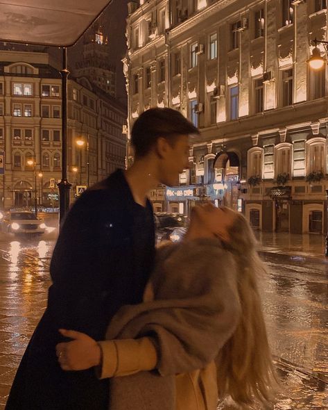 This Is Love, Couple Aesthetic, The Villain, Hopeless Romantic, Cute Couple Pictures, In The Rain, Cute Couples Goals, Book Aesthetic, Couple Pictures