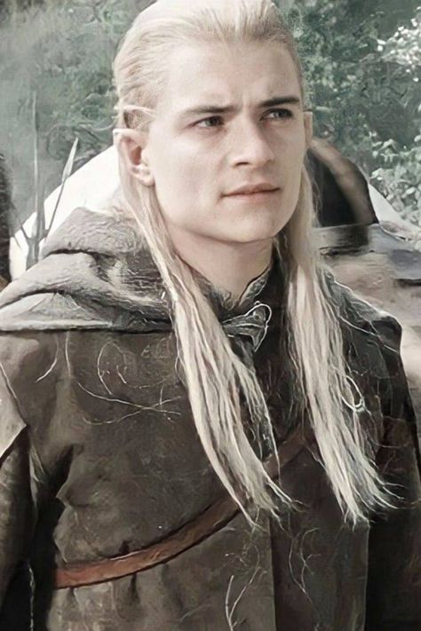 Legolas Hot, Lotr Characters, Orlando Bloom Legolas, Lotr Legolas, Aragorn And Arwen, Legolas And Thranduil, Orlando Bloom, Thranduil, Jrr Tolkien