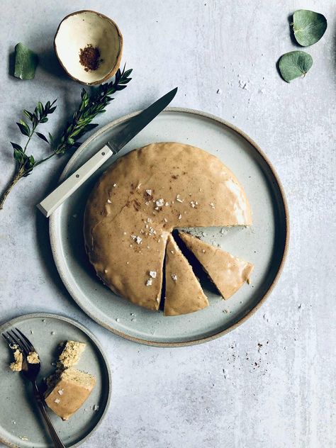 Vanilla Cardamom Snacking Cake with Five Spice Maple Glaze — Peter Som Cardamom Spice Cake, Cardamom Desserts, Cardamom Baking, Cardamom Glaze, Peranakan Food, Happy Chef, Maple Cake, Snacking Cake, Ayurveda Diet