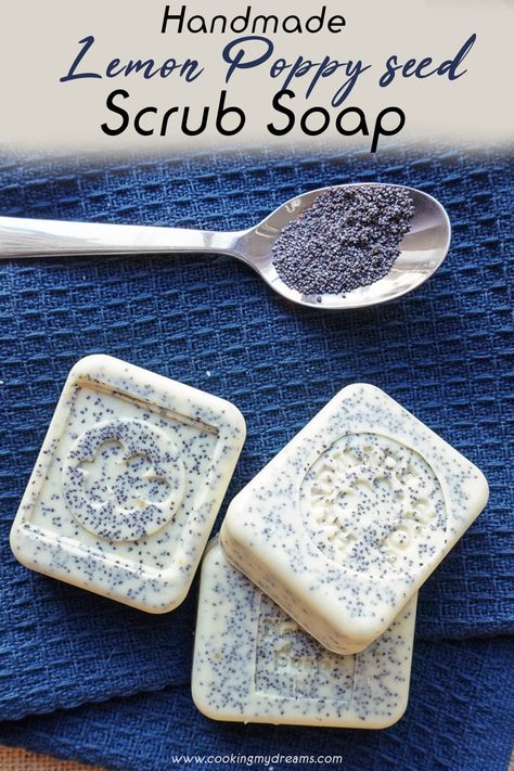 Melt And Pour Soap Recipes, Poppy Seed Soap, Lemon Poppy Seed Cake, Diy Soap Bars, Easy Soap Recipes, Săpunuri Handmade, Handmade Soap Recipes, Coconut Soap, Seed Cake