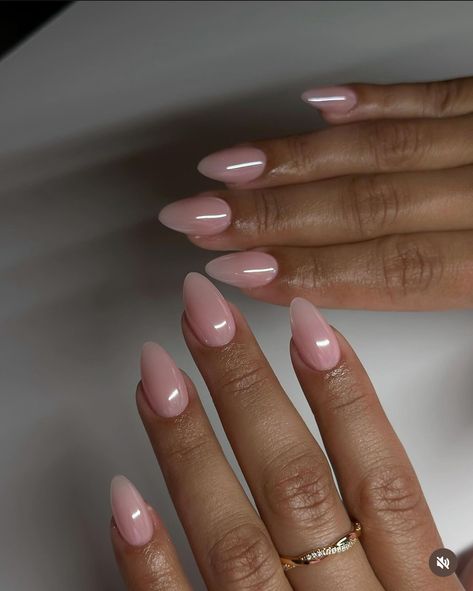 Sleek Almond Nails, Short Almond Nails Dark Skin, Nail Ideas Nude Pink, Almond Shellac Nails, Simple But Pretty Nails, Sheer Pink Almond Nails, Simple Almond Nails Short, Oval Nude Nails, Plain Almond Nails