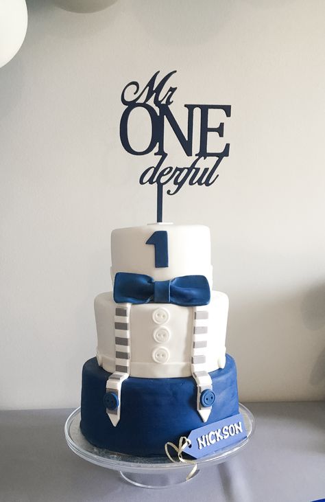 Mr Onederful Birthday Cake, Onederful Cake Topper, Onederful Cake, Mr Onederful Birthday Party Ideas, Birthday Cake Boy, One Year Birthday Cake, 1st Bday Cake, Mr Onederful Birthday, Boys First Birthday Cake