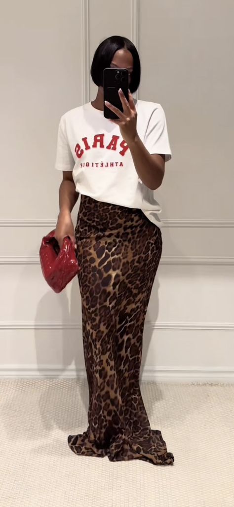 Ootd Instagram Post Ideas, Silk Dress Street Style, Animal Print Slip Skirt, Holiday City Outfits, Perfect Date Night Outfit, Atlanta Day Outfits, Satc Outfits 90s, Solo Date Outfit Black Women, Concert Outfit Fall Black Women