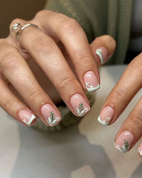 15 Bridesmaid Nail Ideas the Whole Bridal Party Will Love Nail Art Designs Bridesmaid, Nails Braidsmaid, Wedding Nail Ideas For Bridesmaids, Wedding Nails Bridesmaid Square, Bridesmaid Nails Floral, Fun Bridesmaid Nails, Bridesmaid Nails Eucalyptus, Floral Tips Nails, Pink Wedding Nails Bridesmaid