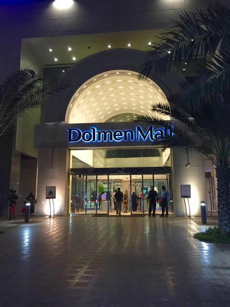 Dolmen City Mall Karachi Pakistan Pictures, Driving Aesthetic, South Asian Aesthetic, Night Rides Snapchat, Bahria Town Karachi, Shopping Pictures, Pakistan Travel, Iphone Wallpaper Hipster, Chill Photos