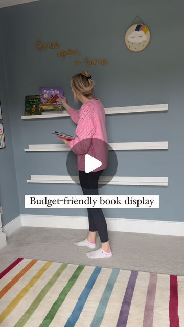 Daisy Woods on Instagram: "Budget-friendly book display for kids 📚  We created this gorgeous reading wall using the MOSSLANDA picture ledges from @ikeauk in two lengths (115 & 55). This gave us the perfect width for the wall we were attaching them to.  What do you think? Share with a mum who likes reading with her little ones ♥️  And for more content like this, follow me @muddlethroughmummy.  #kidsbedroom #toddlerroom #bookshelves #readingnook #playroom #ikeahack #budgetfriendly #budgetdecor #iteriordesign #kidsroom #kidsroomdecor" Book Ledge Wall, Mosslanda Picture Ledge, Book Nook Kids, Ikea Book, Kids Room Bookshelves, Picture Ledges, Book Ledge, Ikea Kids Room, Reading Nook Kids