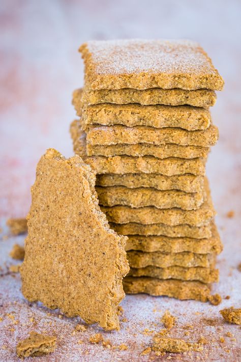 Cinnamon-Flavored Sorghum Crackers (Gluten-Free) - Creative in My Kitchen Sorghum Flour Biscuits, Sorghum Flour Recipes, Sorghum Bread Recipe, Sorghum Cookies, Sorghum Recipes, Bread Crackers, Gluten Free Flatbread, Sweet Potato Waffles, Sweet Potato Muffins