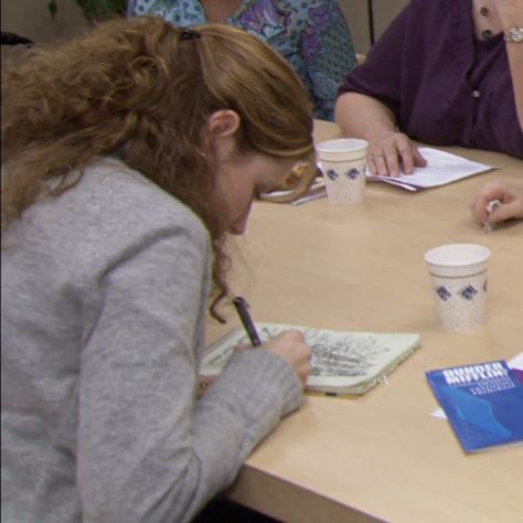 Pam Beasley Aesthetic, Pam Beesly Aesthetic, Pam Core, Pam Beasley, Scranton The Electric City, Pam The Office, Pam Beesly, Office Admin, Jim Pam