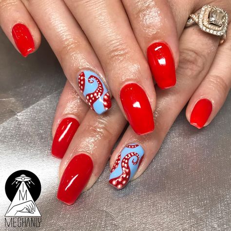 Pirates Of The Caribbean Nail Art, Octopus Nails Design, Octopus Nail Art, Shark Nails, Octopus Nails, Bio Nails, Sweet Nails, Beachy Nails, August Nails