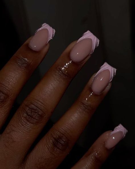 LDN NAIL TECH on Instagram Nails Inspo 2024 Short, Dark Skin Nails Ideas, Lavender Short Nails, Short Nails Ideas Acrylic, Polish For Short Nails, Lavender Nails Short, Light Pink Square Nails, Nail Ideas For Dark Skin, Light Pink Gel Nails