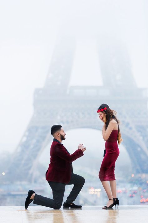 Rakesh and Shivi’s Proposal on The Knot's HowTheyAsked.com Propose Pic, Eiffel Tower Proposal, Romantic Proposals, Engagement Proposals, Proposal Inspiration, Best Wedding Proposals, Best Proposals, Sweet Boyfriend, Perfect Husband