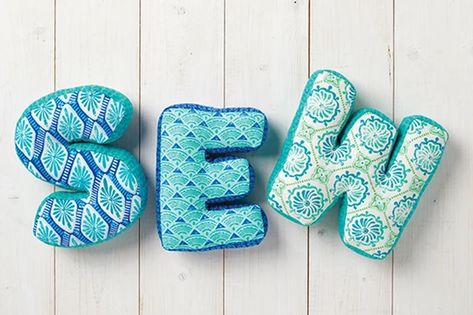 Sew Letters, Free Stitching, Letter Cushion, Creative Technology, Letter Pillows, Sewing Magazines, Diy Letters, Beginner Sewing Projects Easy, Fabric Letters