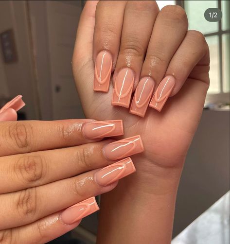 Peach Colored Nail Ideas, Peach Gel Nails Short, Short Peach Nails, Nails Peach Color, Peach Nails With Designs, Peach Nail Designs, Peach Acrylic Nails, Peach Colored Nails, Fake Nails Designs