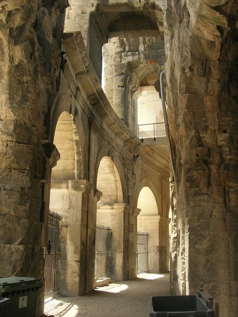 Ancient Roman Architecture, Brutalism Architecture, Temple Ruins, Roman Architecture, Roman History, 1st Century, Ancient Architecture, Ancient Ruins, Ancient Rome