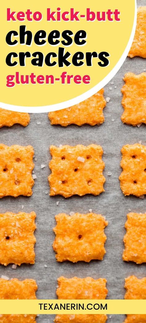 Keto Cheese Crackers (grain-free, gluten-free) - Texanerin Baking Keto Cheese Crackers, Galletas Keto, Homemade Cheese Crackers, Low Carb Crackers, Keto Diet Breakfast, Keto Cheese, Best Keto Diet, Cheese Crackers, Keto Diet Meal Plan