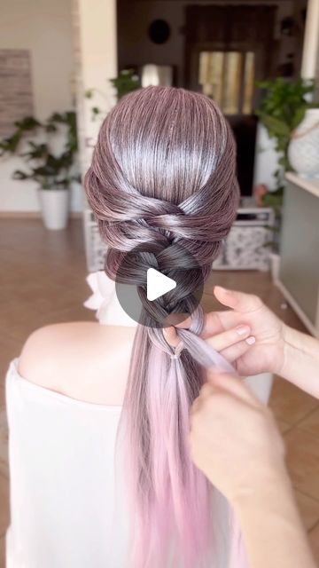 Argentea Lo 🇮🇹 on Instagram: "I 💜this beautiful braid!
Do you like? 👍🏻 or 👎🏻? 

#braidsformyhair #braids #braidsbraidsbraids #braidtutorial #waterfallbraid #frenchbraid #dutchbraids #twistbraids #hairtutorial #hairvideos #hairgoals #hairideas #hairglamvideos #hairtips #hairhack #summerhair #backtoschool #easyhairstyles #creativehairstyles #peinados #trenzas #trecce #acconciature" Braid Tutorials, Easy Bun Hairstyles For Long Hair, Wedding Hairstyles Tutorial, Bubble Braids, Easy Bun, Easy Bun Hairstyles, Beautiful Braided Hair, Hair Braid Videos, Waterfall Braid