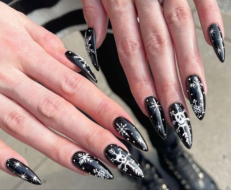 Merry Creepmas, Motorcycle Street, Festive Nails, Pencil Pant, Witch Nails, Witchy Nails, Punk Nails, Gothic Nails, Biker Pants