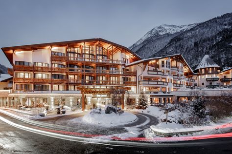 Experience a wonderful holiday in our 5-star hotel in Sölden in Austria. Our hotel in Tyrol invites you to feel comfortable. ▶ Click! Ski Hotel, Mountain Hotel, Austrian Alps, Luxury Ski, Ski Holidays, Luxury Boutique Hotel, Luxury Accommodation, Mountain Resort, Luxury Hotels